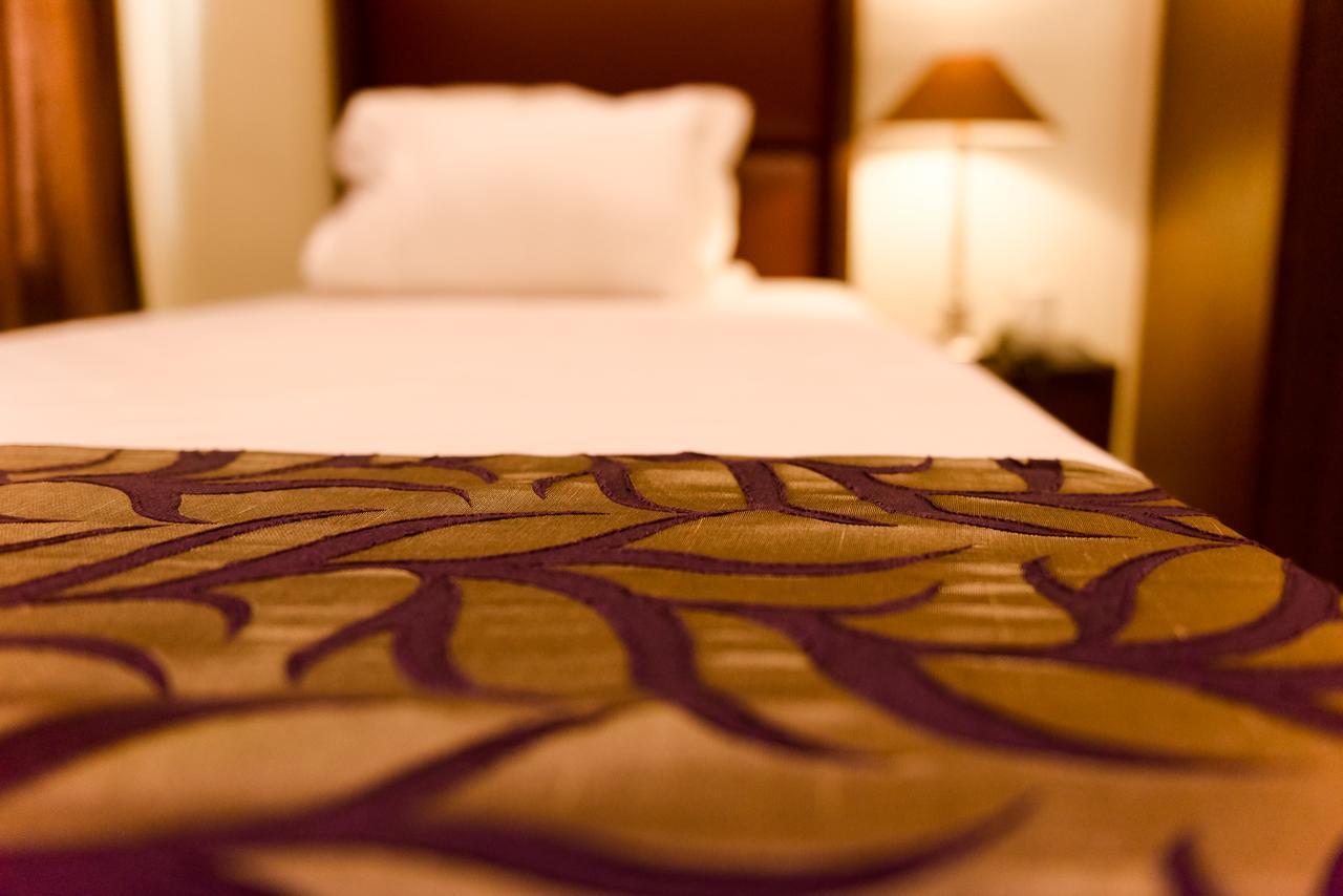 Hotel MM Guwahati Exterior foto
